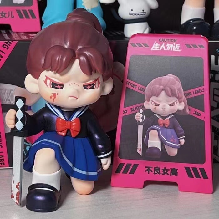 Dora Strangers Stay Away Series PVC (confirmed)