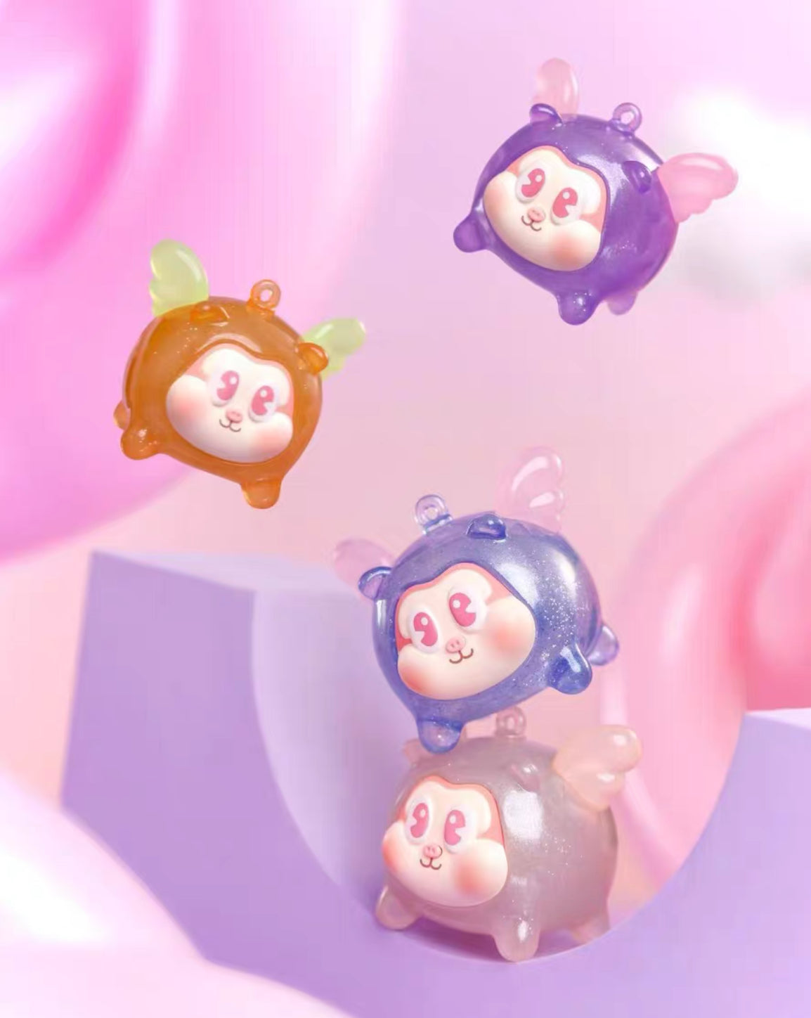 Sllo Flying Pig Mini Figure Bean