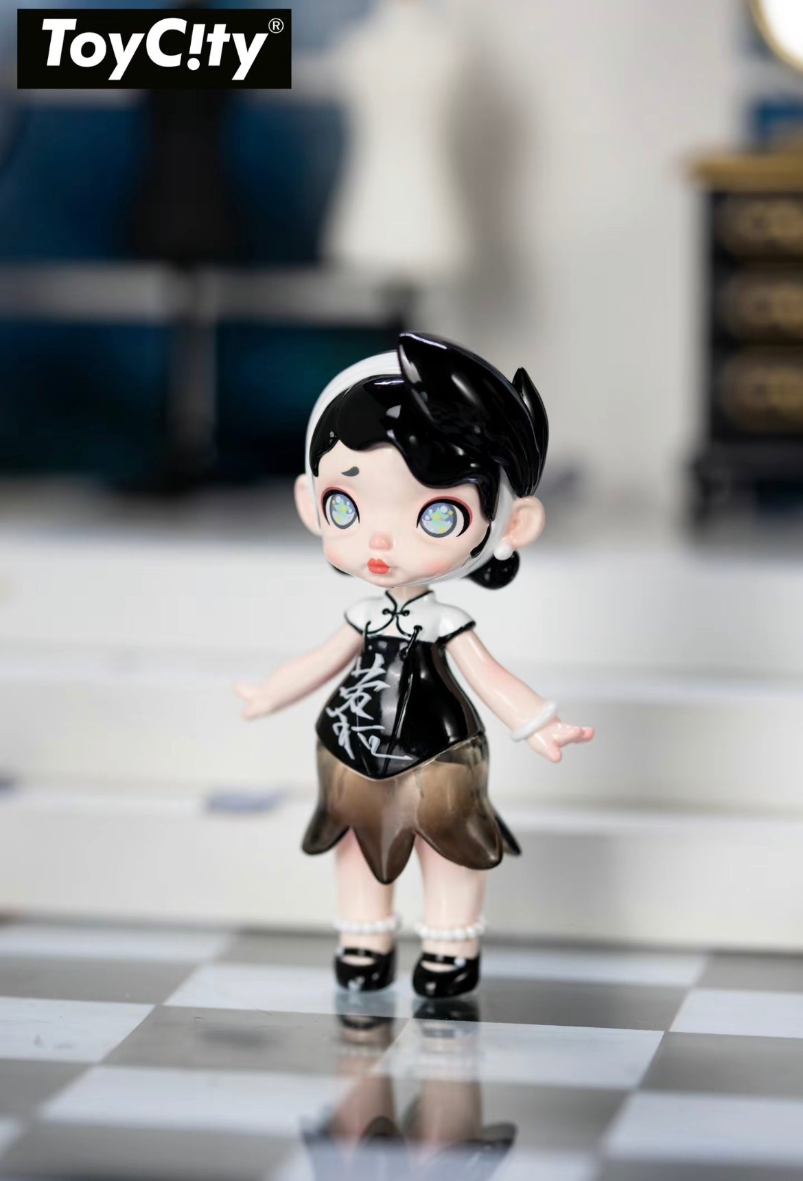 Laura the Charm of Faded Hues Series Blind Box(pre-order)