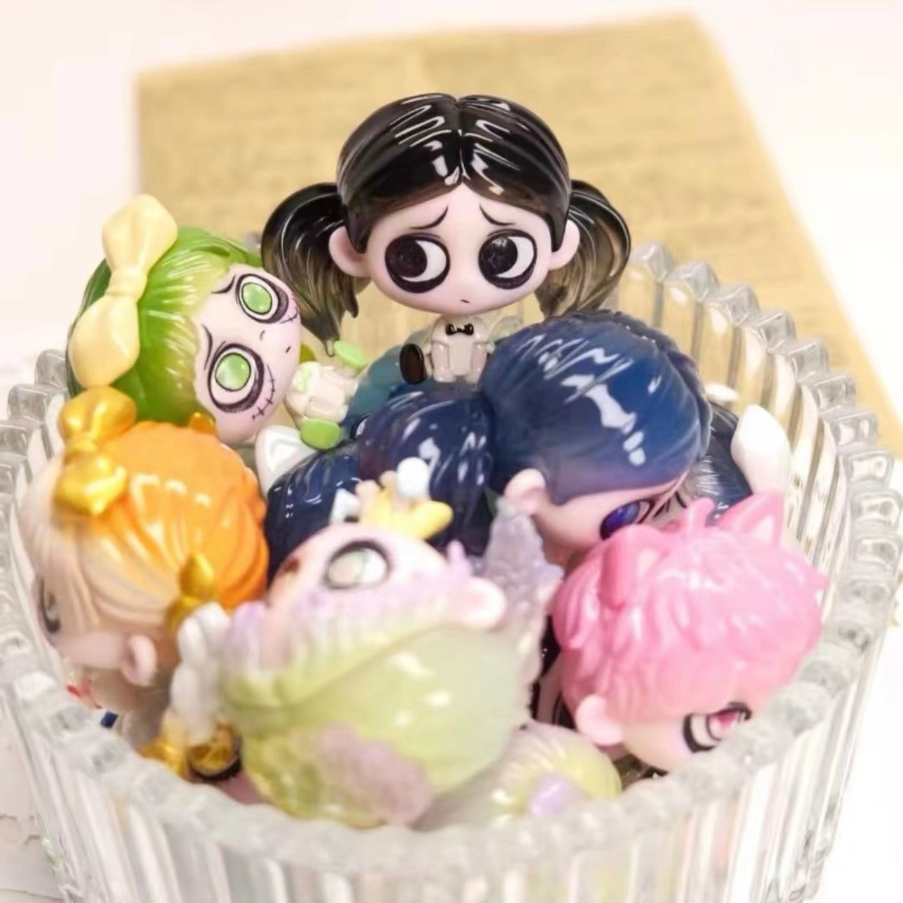 Kiki Sitting In A Row Mini Bean