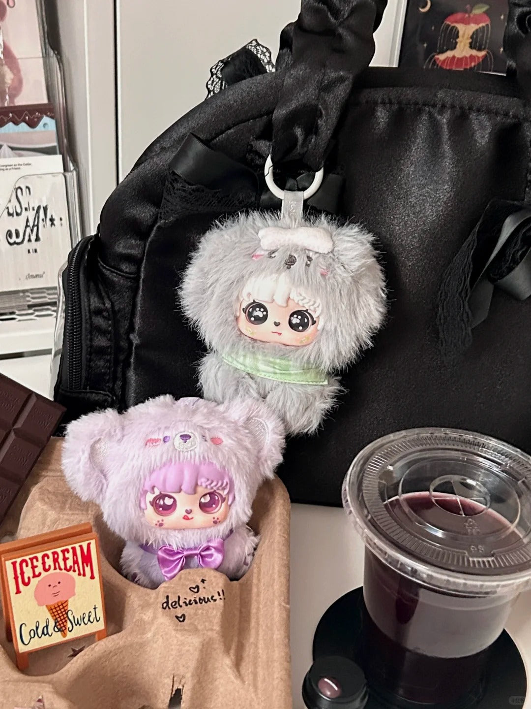 Sanmi Rabbit‘s Little Baby Hand in Hand Series Plush Blind Box