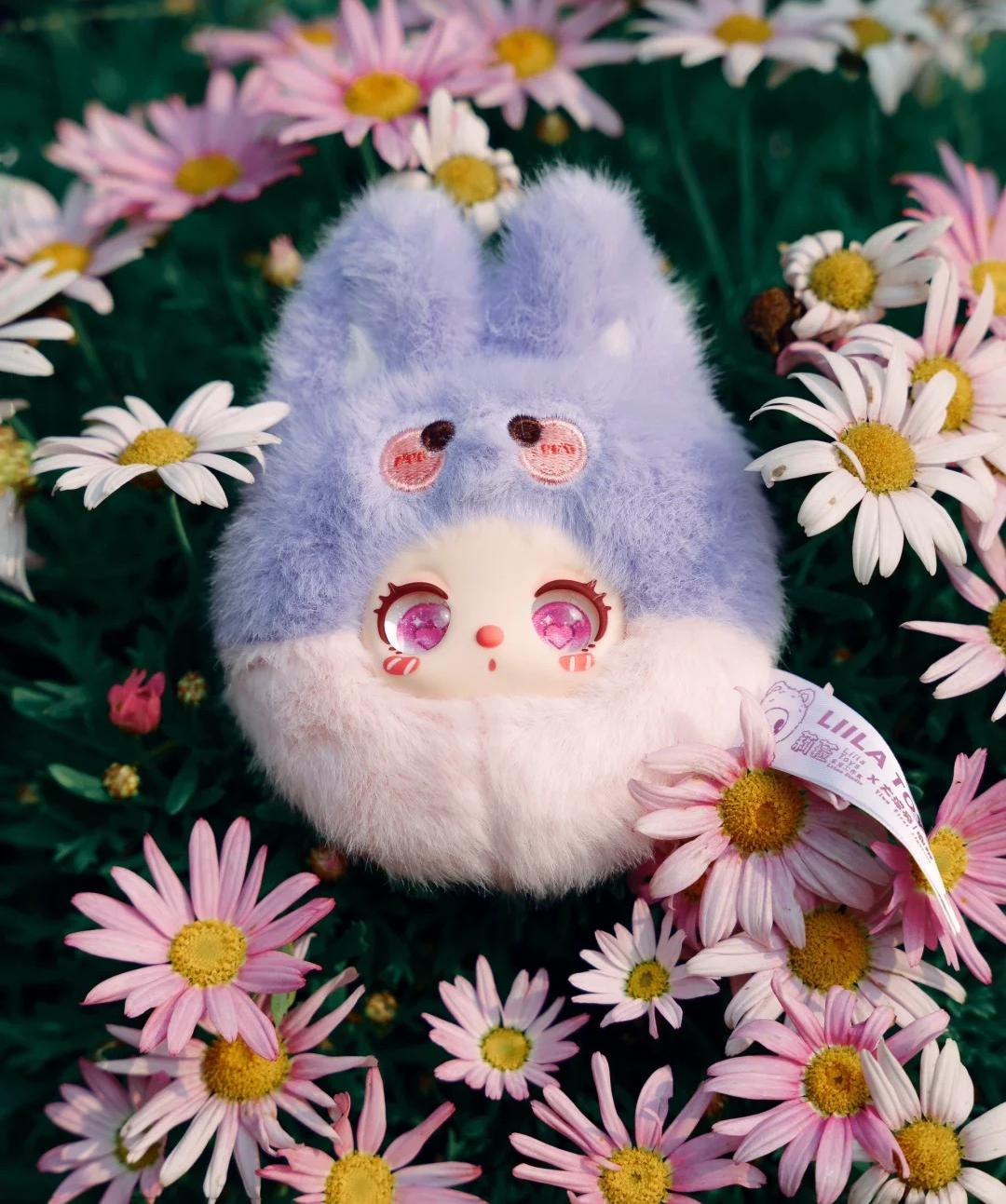 liila's garden tea paty mini plush pendant