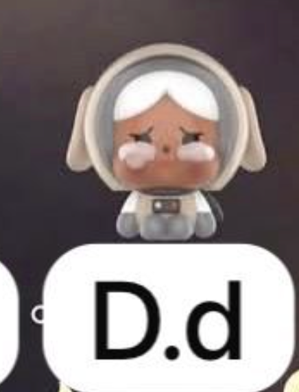 cp 1 Crybaby Crying to the Moon sitting figures 1206