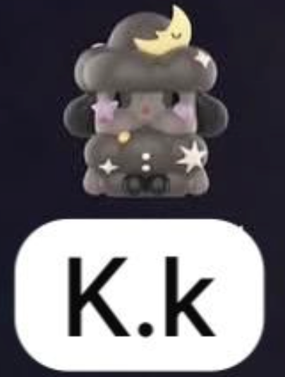 cp 1 Crybaby Crying to the Moon sitting figures 1206