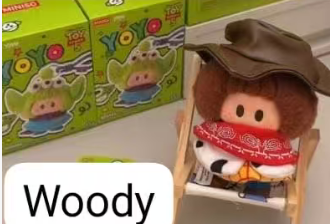 cp 7  Yoyo Toy Story plush 0627