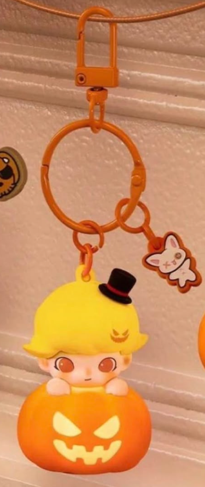 pop mart halloween pumpkin pendant