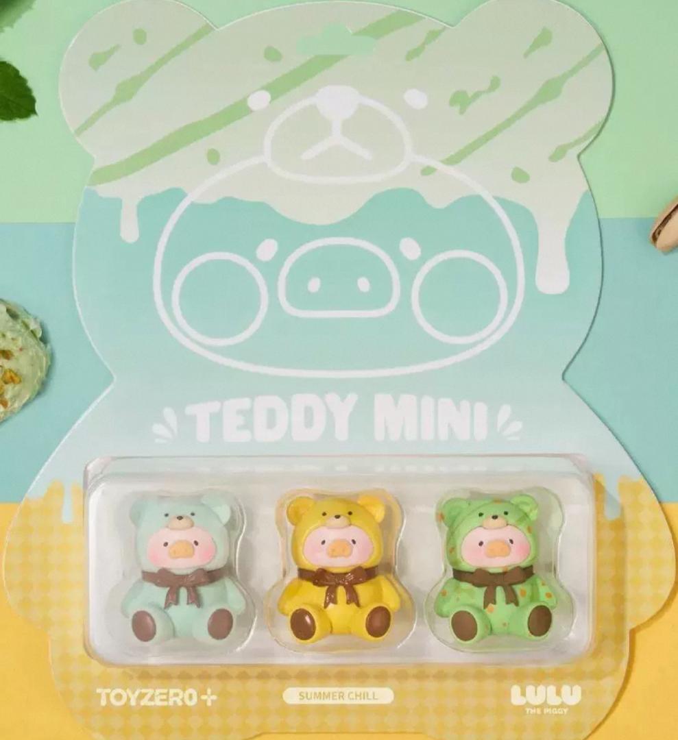 Lulu the pig Beans Hanging Card (preorder)
