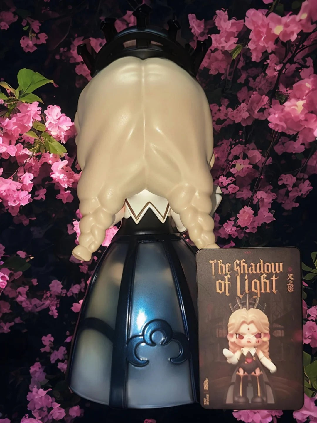 Dora Light and Shadow Series （pre order）